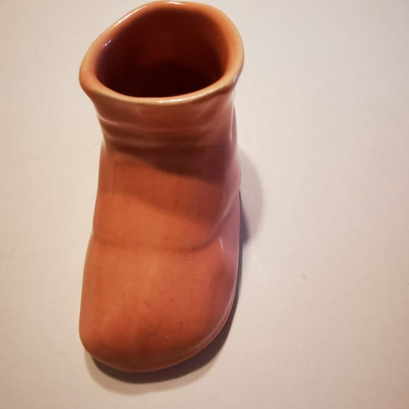 Vintage Porcelain Salmon Pink Baby Shoe Planter - Picture 12 of 14